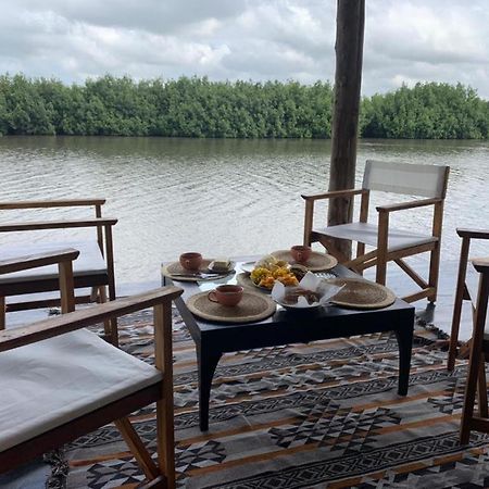 Dolce Ouidah Lodge Екстер'єр фото